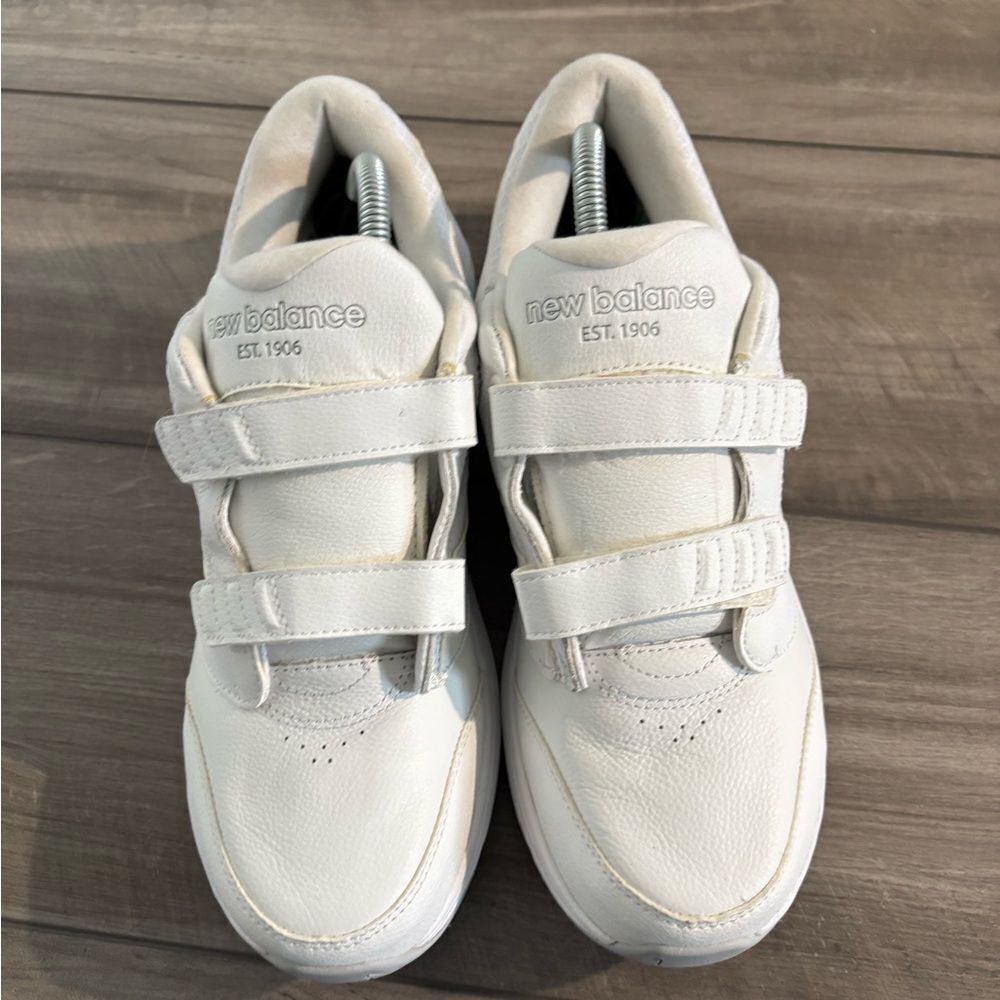 New Balance 928V3 Size 11 Women's Walking Shoes Sneakers Leather 2A Comfort - Picture 3 of 8